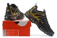 nike air max baskets tn plus chaussures de running stripe or